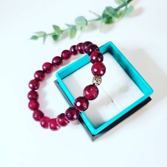 Ruby Quartz Faceted beaded bracelet - Picture 3 of 4